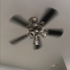 Meet your Posher, Ezzer